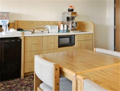 Red Carpet Inn - Windom Restaurant billede