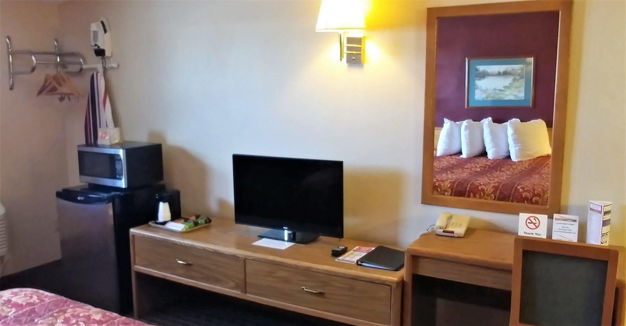 Red Carpet Inn - Windom Eksteriør billede
