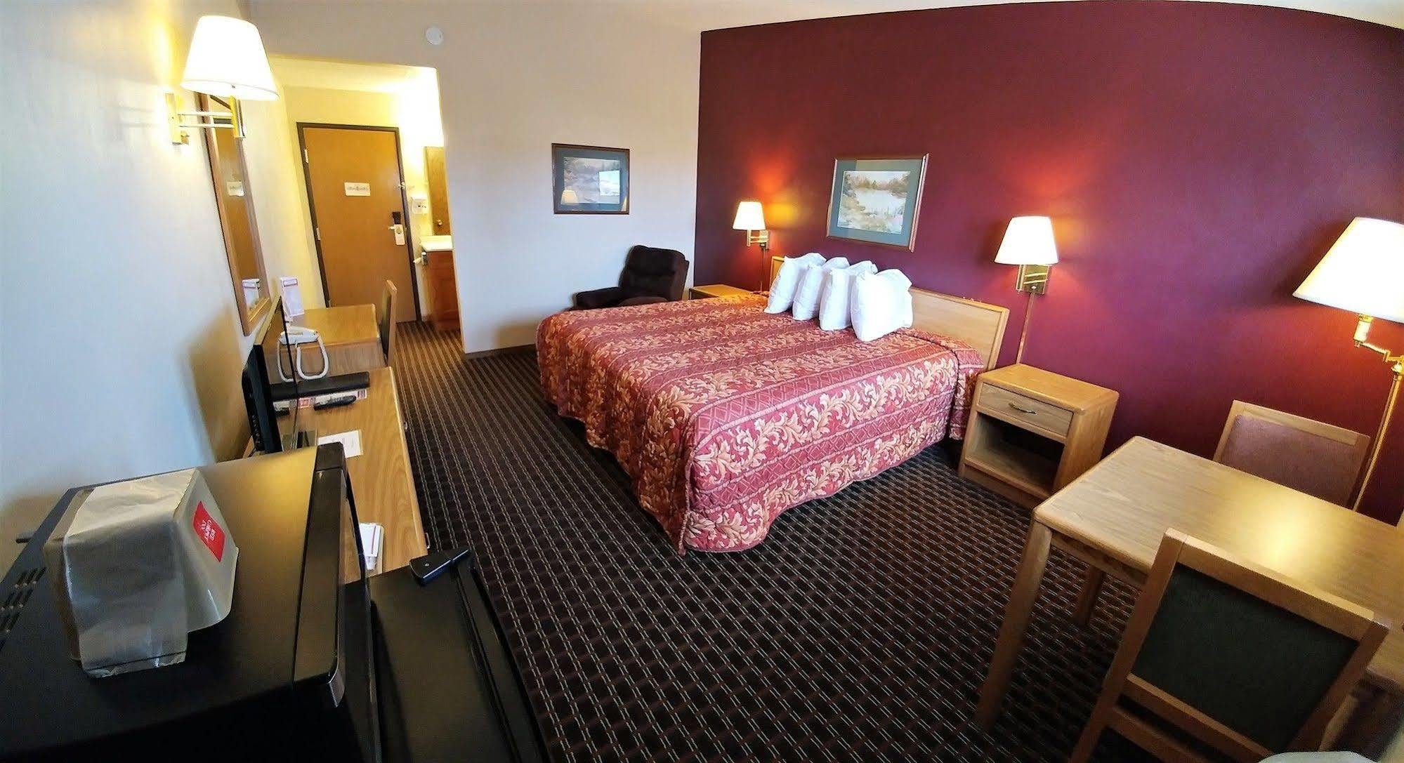 Red Carpet Inn - Windom Eksteriør billede